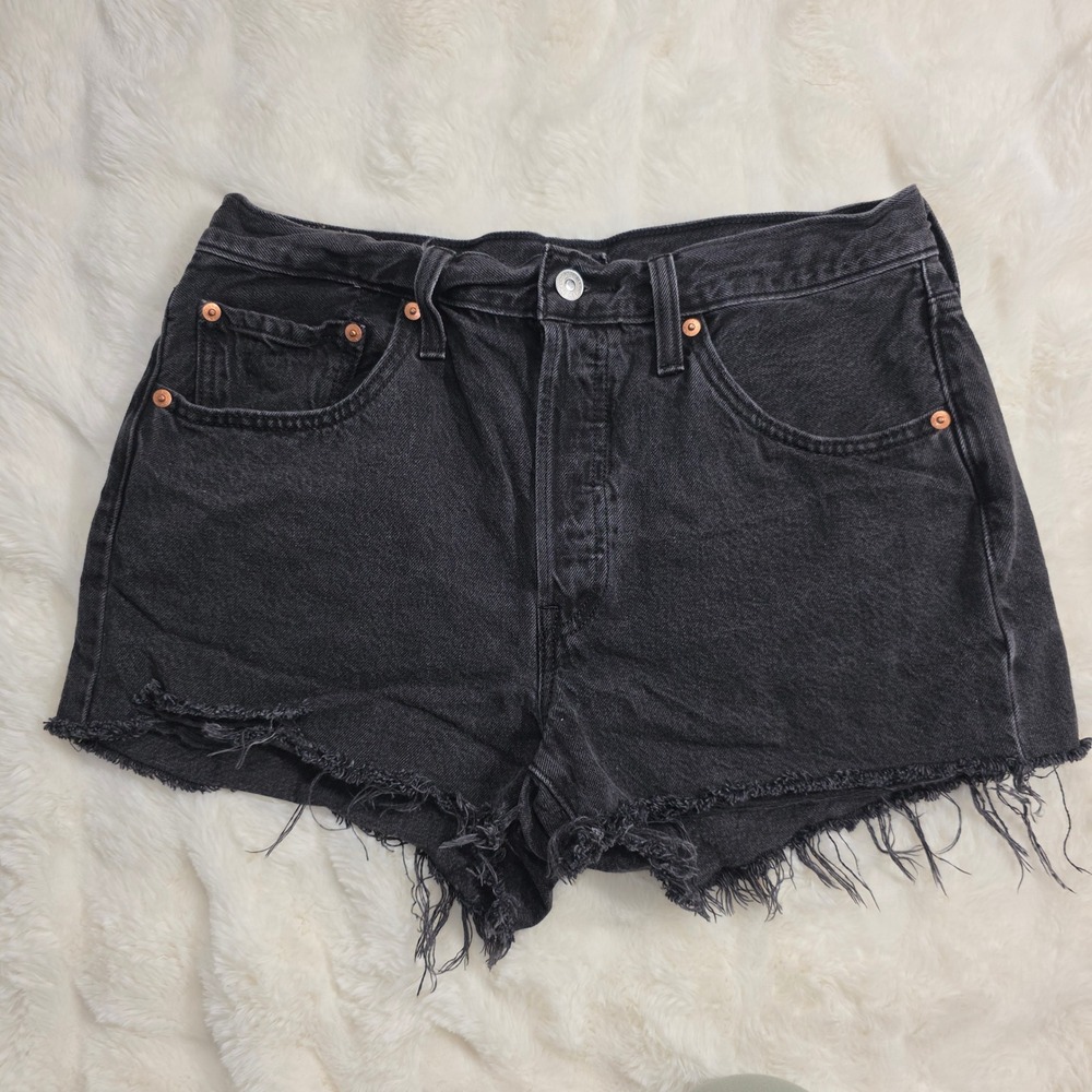 Levi's 501 Original Shorts Womens 30 Black Excellent Frayed Hem Denim Cut-Offs